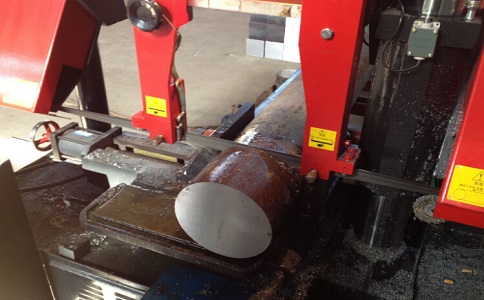 章贡卧式带锯床加工时出现明显振荡如何排查？